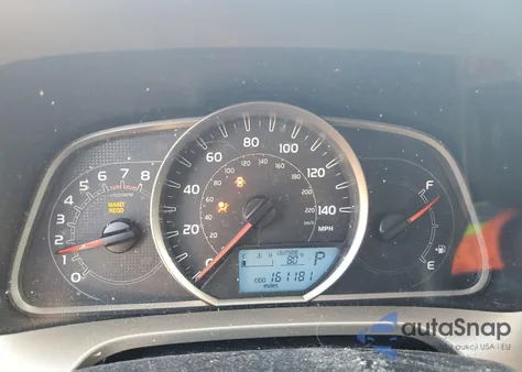 2014 Toyota Rav4 Xle z USA, uszkodzony, nr VIN JTMWFREV5ED041998